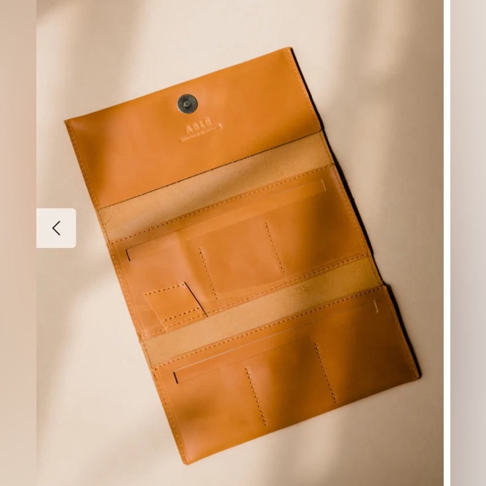 ABLE Debra Leather Wallet in Cognac
